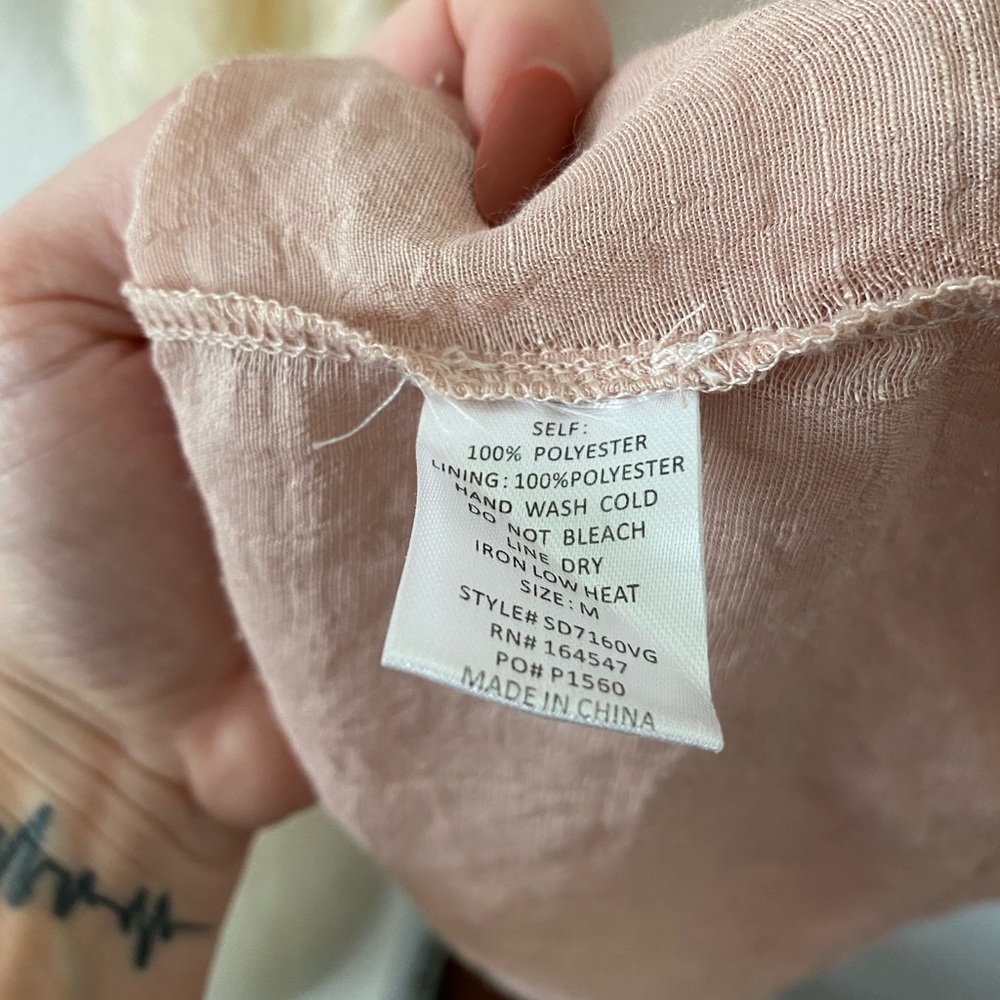 Vici | Blush Pocket Dress - Picture 7 of 8